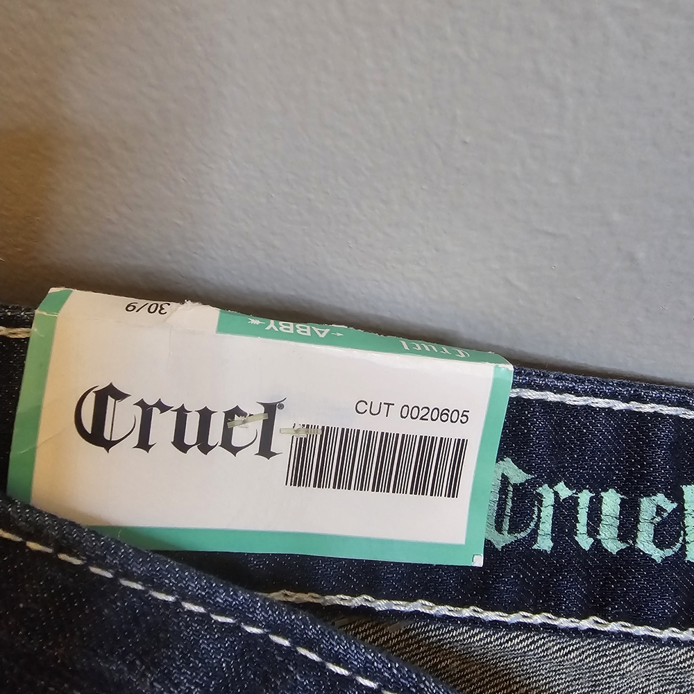NWT Cruel Denim "Abby" Jeans Mid Rise Slim Straight Embroidered Cuff Size 9 (30) - Picture 5 of 8